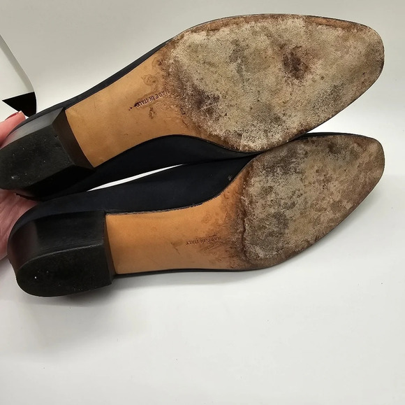 Salvatore Ferragamo Vintage Navy Short Heel Shoes Women's Size 6 - Picture 8 of 8